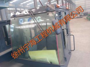 徐工50K吊車(chē)駕駛室